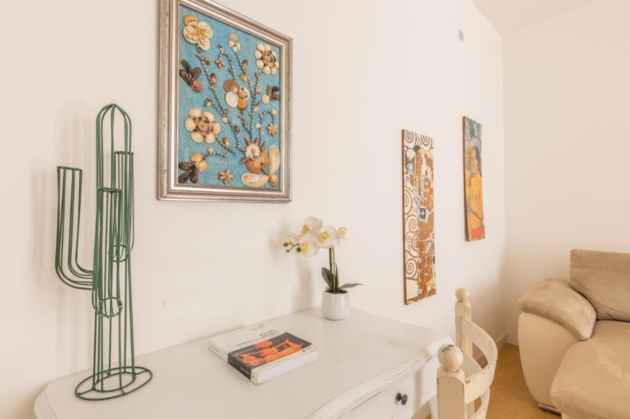 Apartamento Dimora Il Castello Racale Exterior foto