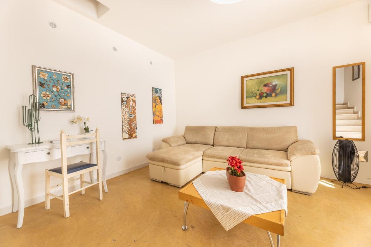 Apartamento Dimora Il Castello Racale Exterior foto